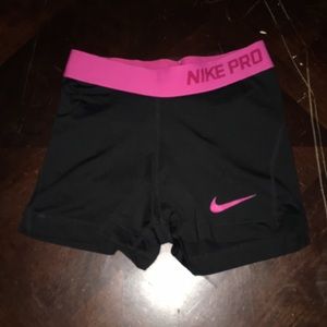 Nike pro